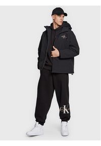 Calvin Klein Jeans Kurtka przejściowa J30J322502 Czarny Regular Fit. Kolor: czarny. Materiał: syntetyk #4