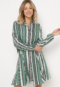 Born2be - Zielona Sukienka Koszulowa z Wiskozy Rozkloszowana z Materiałowym Paskiem Sigina. Okazja: do pracy. Kolor: zielony. Materiał: wiskoza, materiał. Długość rękawa: długi rękaw. Typ sukienki: koszulowe #2