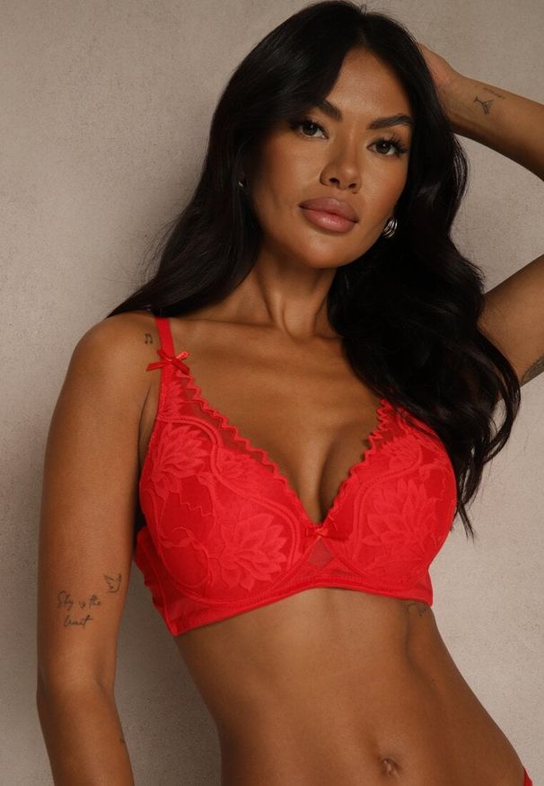 Renee - Czerwony Biustonosz Zdobiony Koronką i Kokardami Morgavia. Kolor: czerwony. Materiał: koronka. Wzór: koronka, aplikacja