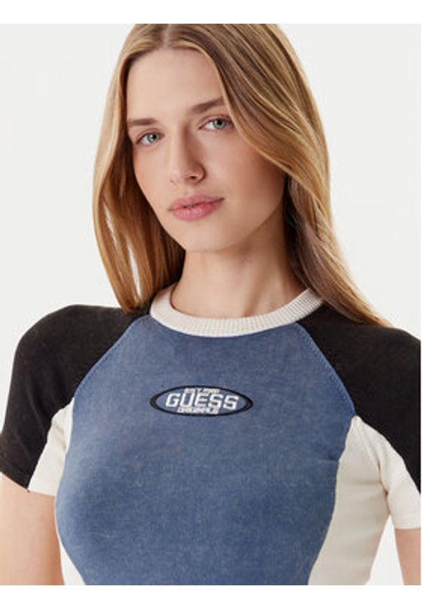 Guess T-Shirt W5YR44 Z2YJ2 Granatowy Regular Fit. Kolor: niebieski. Materiał: wiskoza