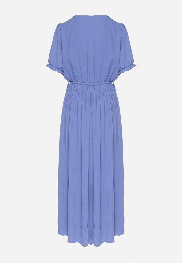 Born2be - Niebieska Kopertowa Sukienka z Bawełną i Paskiem Ivellevia. Okazja: na co dzień. Typ kołnierza: dekolt w serek. Kolor: niebieski. Materiał: bawełna. Długość rękawa: długi rękaw. Sezon: lato. Typ sukienki: kopertowe. Styl: klasyczny, casual, elegancki