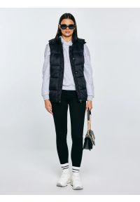 Big-Star - Kamizelka damska pikowana czarna Pixana 906. Kolor: czarny. Materiał: jeans. Długość: krótkie. Wzór: kolorowy. Sezon: jesień. Styl: sportowy, klasyczny, elegancki #6