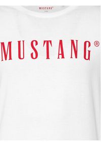 Mustang T-Shirt Austin 1014695 Biały Regular Fit. Kolor: biały. Materiał: bawełna