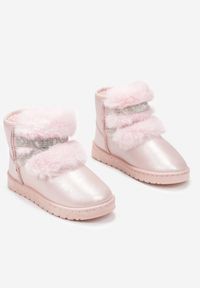 Born2be - Różowe Śniegowce Ryroris. Nosek buta: okrągły. Zapięcie: bez zapięcia. Kolor: różowy. Materiał: materiał, guma, futro. Szerokość cholewki: normalna. Sezon: zima #3