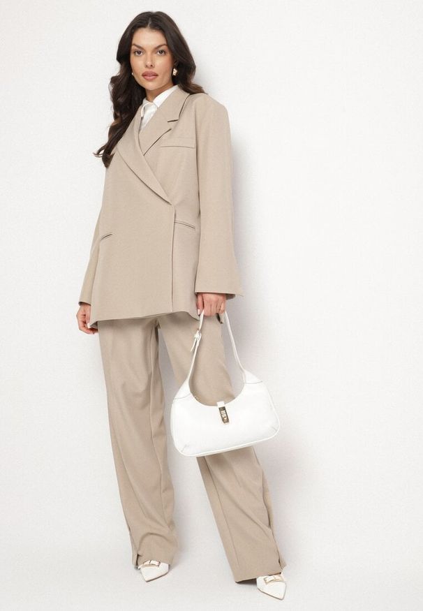 Born2be - Beżowe Garniturowe Spodnie z Wysokim Stanem Annellis. Stan: podwyższony. Kolor: beżowy. Styl: klasyczny, elegancki