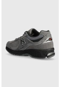 New Balance sneakersy M2002REH kolor szary. Nosek buta: okrągły. Zapięcie: sznurówki. Kolor: szary. Materiał: guma #2