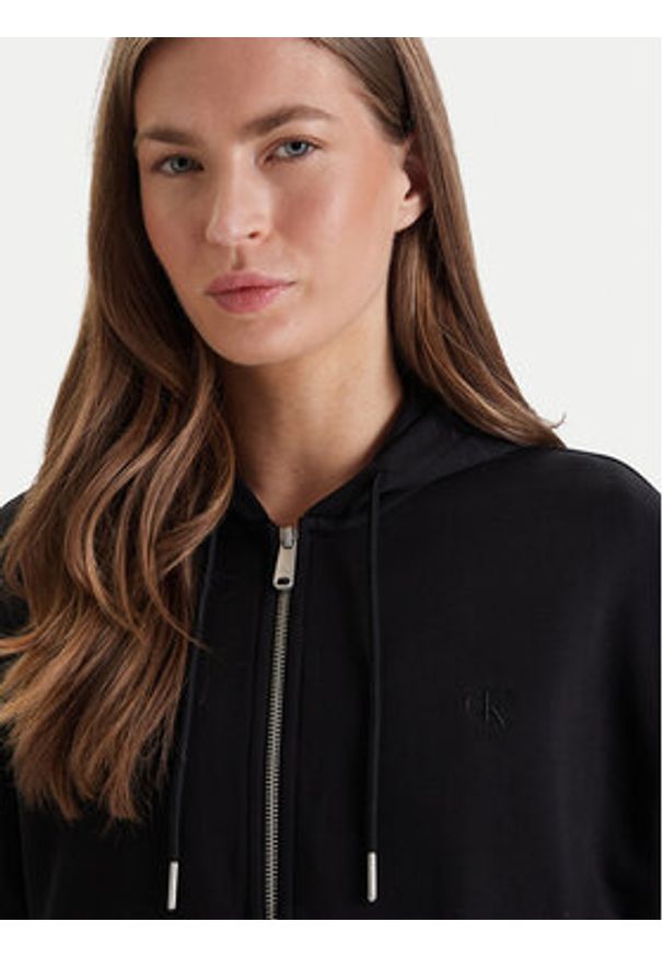 Calvin Klein Jeans Bluza Monogram LV047F208G Czarny Relaxed Fit. Kolor: czarny. Materiał: bawełna