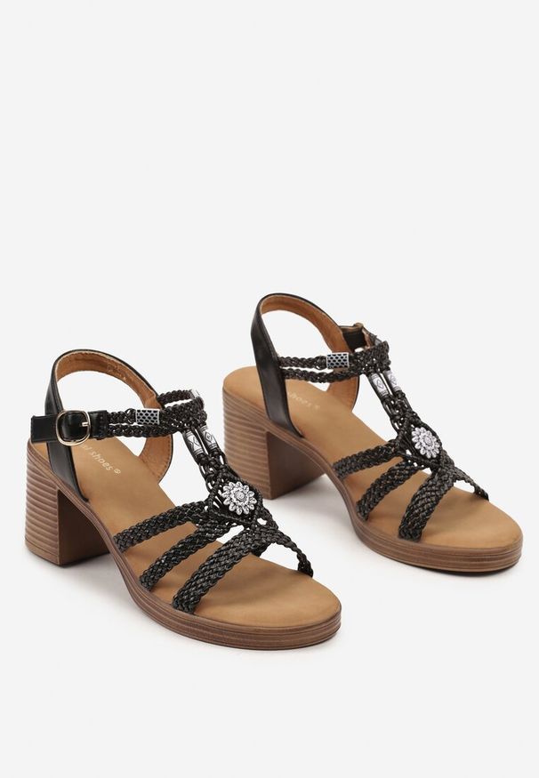 Renee - Czarne Sandały na Obcasie Ozdobione Plecionką i Kryształkami Kylamoon. Kolor: czarny. Wzór: aplikacja. Sezon: lato. Obcas: na obcasie. Styl: elegancki. Wysokość obcasa: średni