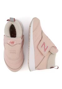 Buty New Balance Jr Ptcozypg różowe. Wysokość cholewki: za kostkę. Zapięcie: rzepy. Kolor: różowy. Materiał: materiał, syntetyk #6