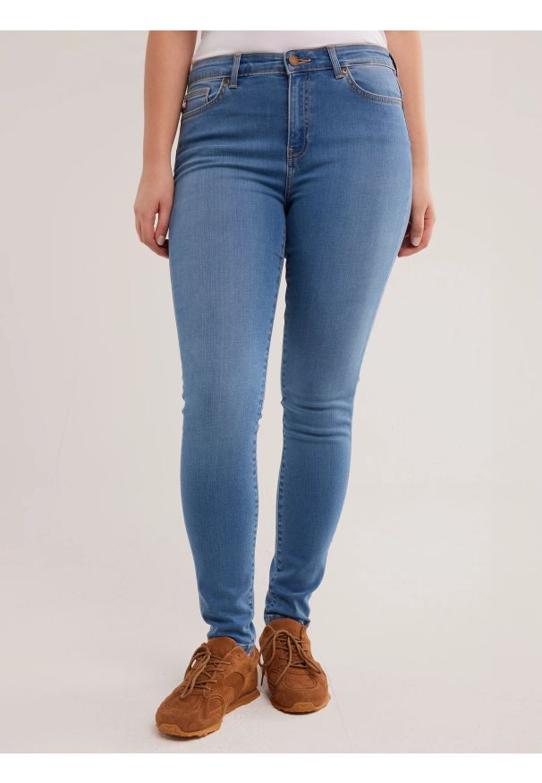 Big-Star - Jeansy damskie skinny niebieskie Adela 367. Kolor: niebieski. Sezon: lato