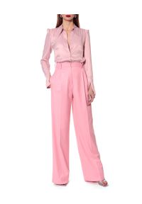 AGGI - Różowe spodnie garniturowe Gwen. Okazja: na spotkanie biznesowe, do pracy. Stan: podwyższony. Kolor: różowy, wielokolorowy, fioletowy. Materiał: materiał. Wzór: gładki. Styl: biznesowy #4