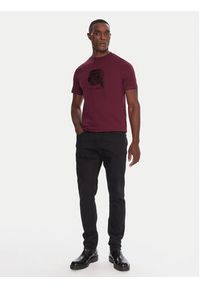 Karl Lagerfeld - KARL LAGERFELD T-Shirt 755032 554221 Bordowy Regular Fit. Typ kołnierza: dekolt w karo. Kolor: czerwony. Materiał: bawełna #4