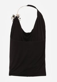 Born2be - Czarny Elegancki Top Halter Ozdobiony Łańcuszkiem i Kwiatową Broszką Idisara. Okazja: na co dzień. Typ kołnierza: dekolt halter. Kolor: czarny. Materiał: jeans. Wzór: aplikacja, kwiaty. Styl: elegancki #3