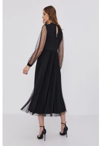 TwinSet - Twinset Sukienka kolor czarny maxi rozkloszowana. Kolor: czarny. Długość rękawa: długi rękaw. Typ sukienki: rozkloszowane, plisowane. Długość: maxi #6