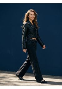 Sinsay - Jeansy wide leg - czarny. Kolor: czarny