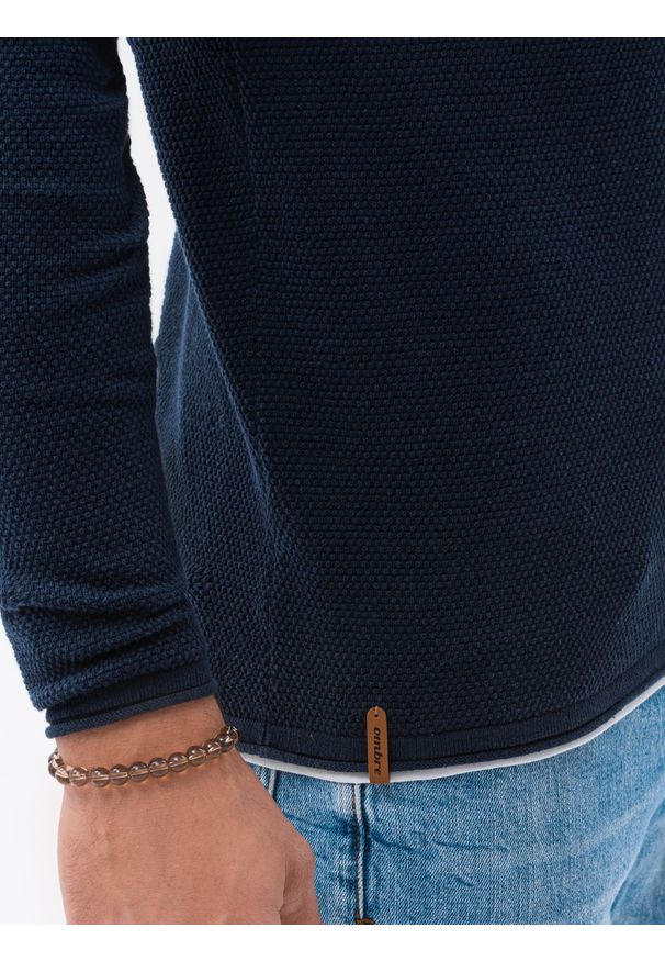 Niebieski sweter Ombre Clothing na co dzień, klasyczny