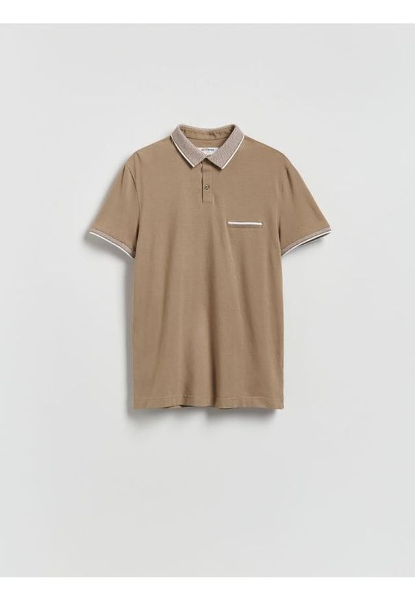 Reserved - Bawełniana koszulka polo slim - brązowy. Typ kołnierza: polo. Kolor: brązowy. Materiał: bawełna