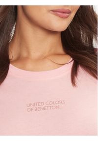 United Colors of Benetton - United Colors Of Benetton Koszulka piżamowa 30963M04S Różowy Regular Fit. Kolor: różowy. Materiał: bawełna #6