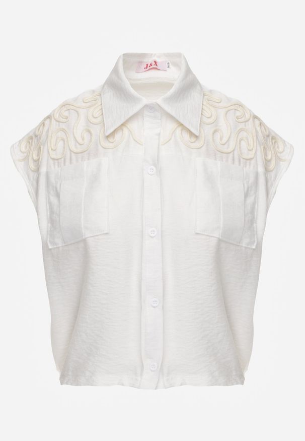 Born2be - Biała Wiskozowa Koszula Boho Bez Rękawów ze Ściągaczem w Pasie Limopise. Okazja: na co dzień. Kolor: biały. Materiał: wiskoza. Długość rękawa: bez rękawów. Wzór: aplikacja. Sezon: lato. Styl: boho