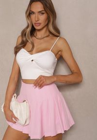 Renee - Biały Top z Wiskozą z Usztywnionymi Miseczkami i Marszczeniem Meradoria. Okazja: na co dzień. Kolor: biały. Materiał: wiskoza. Styl: casual #5