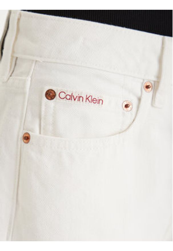 Calvin Klein Jeans Jeansy LV047F717G Écru Straight Fit. Kolor: kremowy