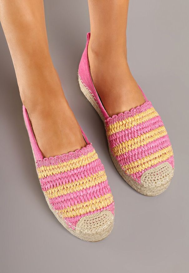 Renee - Fuksjowe Espadryle na Platformie Ozdobione Plecionką w Stylu Boho Lelisse. Okazja: na co dzień. Kolor: różowy. Wzór: aplikacja. Sezon: lato. Obcas: na platformie. Styl: boho