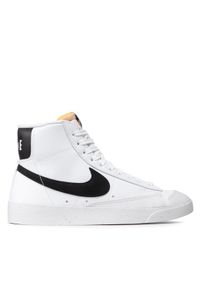 Nike Sneakersy W Blazer Mid '77 Next Nature DO1344 101 Biały. Kolor: biały. Materiał: skóra