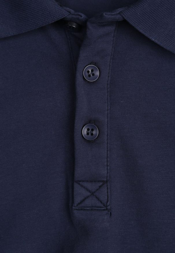 Born2be - Granatowa Gładka Koszulka Polo o Klasycznym Kroju Sinopea. Okazja: na co dzień, do pracy, na spotkanie biznesowe. Typ kołnierza: polo. Kolor: niebieski. Materiał: jeans. Wzór: gładki. Styl: klasyczny