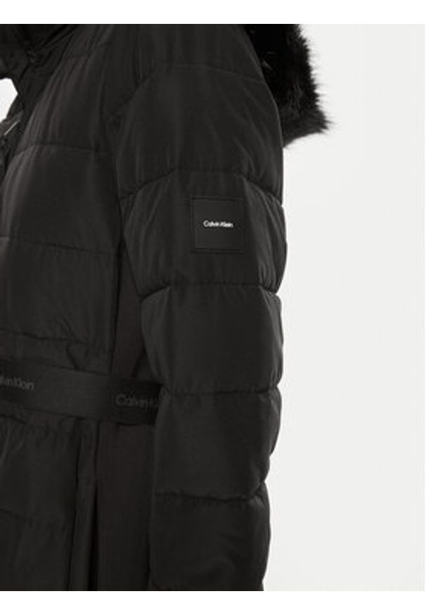 Calvin Klein Kurtka zimowa K20K207726 Czarny Regular Fit. Kolor: czarny. Materiał: syntetyk. Sezon: zima