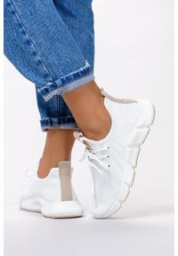 Casu - Białe sneakersy na platformie buty sportowe sznurowane casu yf608-63. Kolor: wielokolorowy, beżowy, biały. Obcas: na platformie