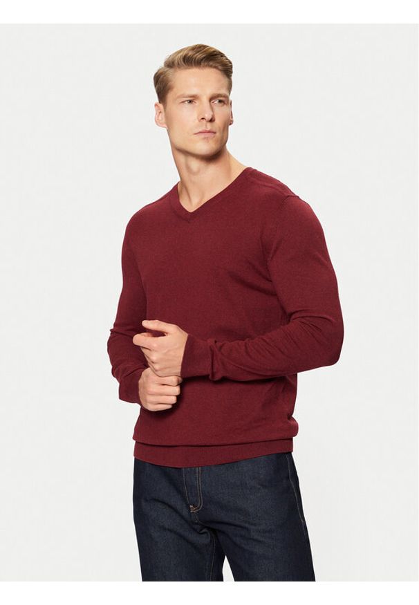 Selected Homme Sweter 16090147 Czerwony Regular Fit. Kolor: czerwony. Materiał: bawełna