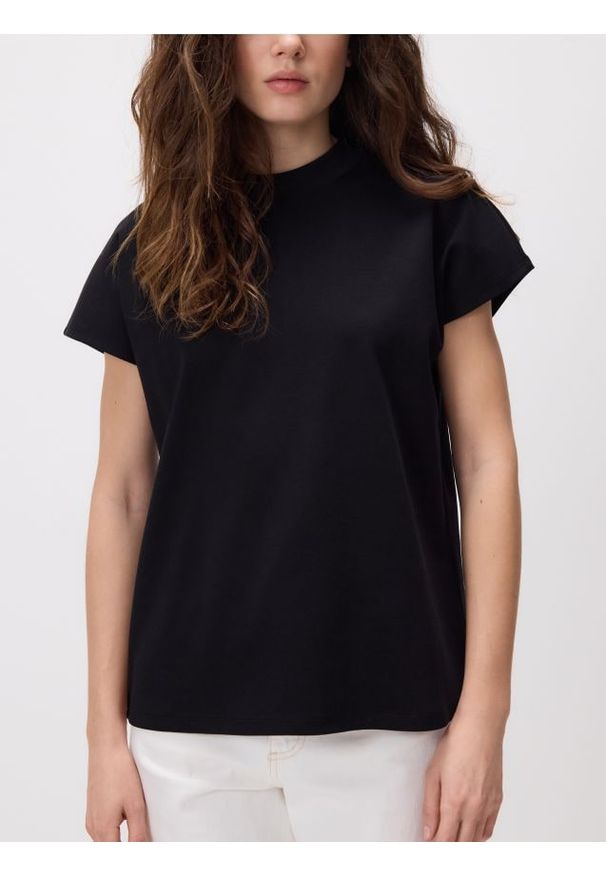 Reserved - T-shirt z raglanowym rękawem - czarny. Kolor: czarny. Materiał: dzianina, bawełna. Długość rękawa: raglanowy rękaw. Wzór: gładki