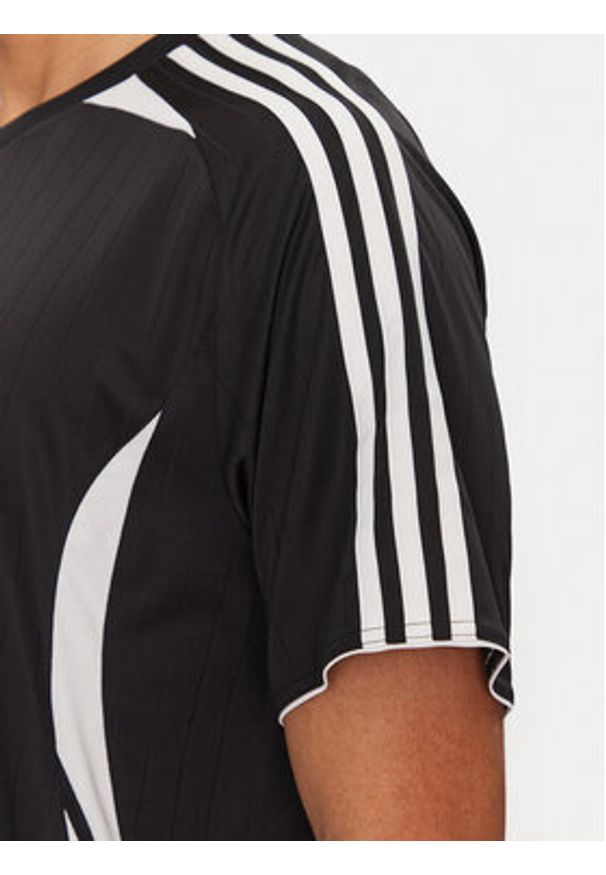 Adidas - adidas T-Shirt adicolor Teamgeist JC6229 Czarny Loose Fit. Kolor: czarny. Materiał: syntetyk