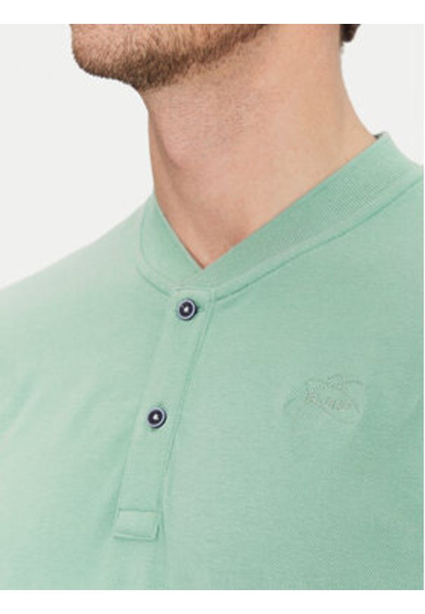 Blend Polo 20717858 Zielony Regular Fit. Typ kołnierza: polo. Kolor: zielony. Materiał: bawełna