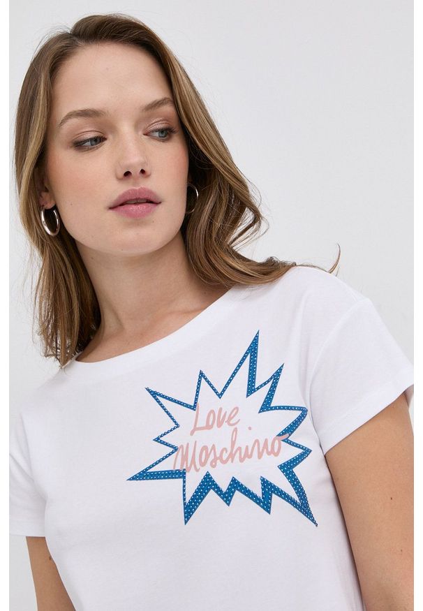 Love Moschino T-shirt damski kolor biały. Okazja: na co dzień. Kolor: biały. Wzór: nadruk. Styl: casual