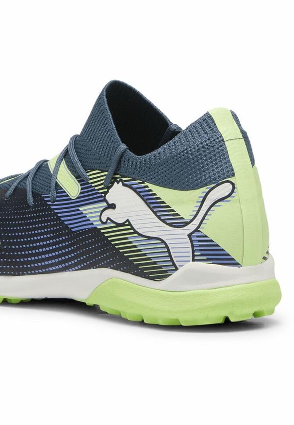 Buty piłkarskie męskie Puma Future 7 Match Tt. Kolor: biały, wielokolorowy, żółty, szary. Materiał: syntetyk, materiał. Sport: piłka nożna