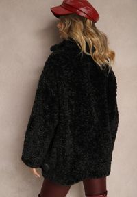 Renee - Czarna Dwurzędowa Kurtka Futerkowy Płaszcz z Dodatkowymi Rękawiczkami Hetirra. Okazja: na co dzień, na spacer. Kolor: czarny. Materiał: jeans. Styl: elegancki, casual #4