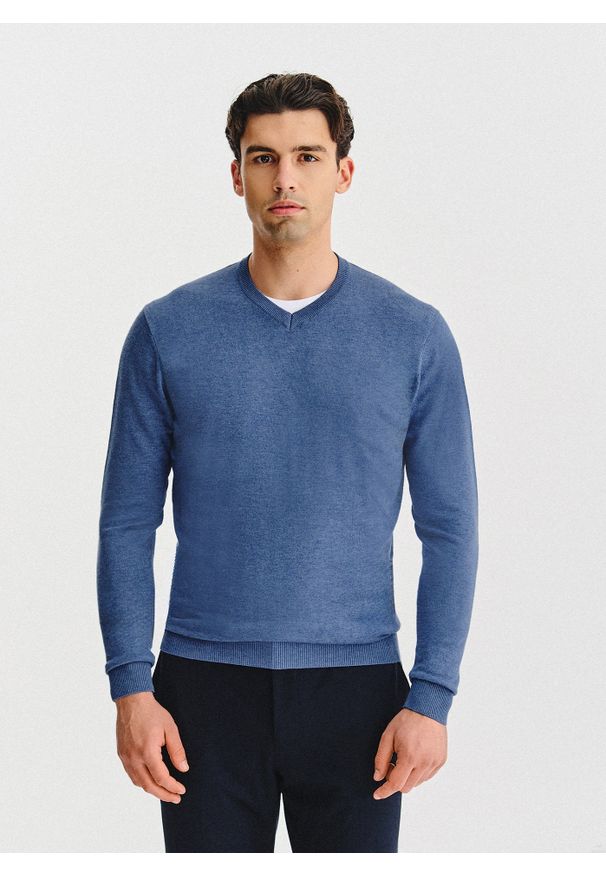 Pako Lorente - PAKO LORENTE – Niebieski sweter męski v-neck. Okazja: na co dzień. Kolor: niebieski, czarny, czerwony. Materiał: nylon, wiskoza. Sezon: jesień. Styl: casual