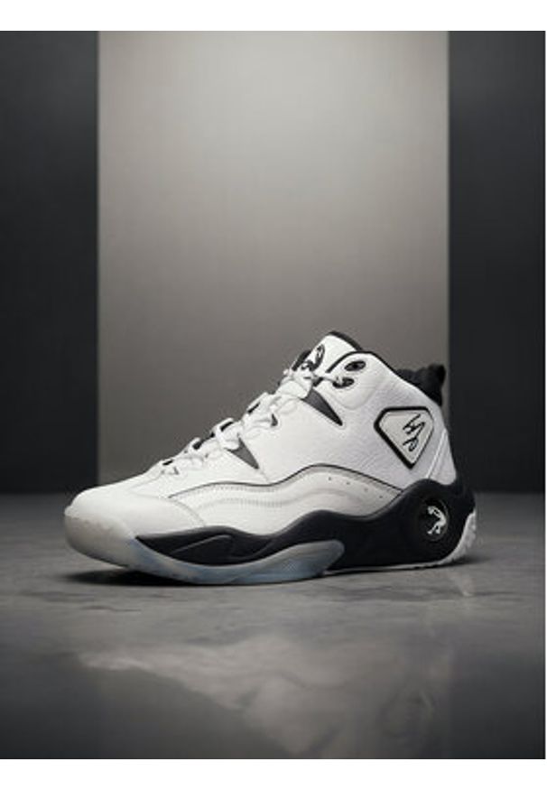 Shaq Sneakersy EOSS-H.O.F AQ95027M-WZ Biały. Kolor: biały. Materiał: skóra