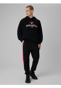4f - 4F Bluza dresowa loose z kapturem męska - czarna M. Okazja: na spacer, na co dzień, na uczelnię. Typ kołnierza: kaptur. Kolor: czarny. Materiał: dresówka. Styl: casual, klasyczny #2