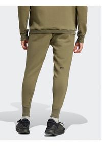 Adidas - adidas Spodnie dresowe Z.N.E. Premium IN5103 Zielony Regular Fit. Kolor: zielony. Materiał: bawełna, dresówka #6