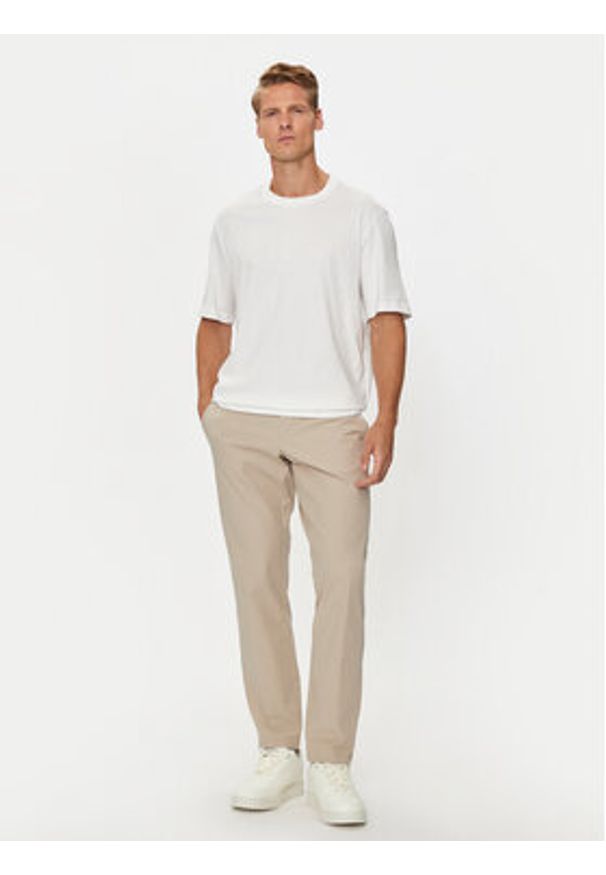 Armani Exchange T-Shirt 6DZTLE ZJ9JZ 1116 Biały Regular Fit. Kolor: biały. Materiał: bawełna