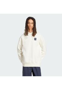 Adidas - Bluza z kapturem Juventus Seasonal Doubleknit. Typ kołnierza: kaptur. Kolor: biały. Sport: piłka nożna