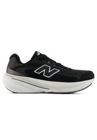 Buty damskie New Balance Fresh Foam 860 v15 W8604NE – czarne. Okazja: na co dzień. Kolor: czarny. Materiał: mesh. Szerokość cholewki: normalna. Wzór: geometria. Sport: bieganie, fitness #1