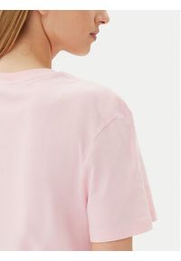 Guess T-Shirt V5GI09 K9RM1 Różowy Regular Fit. Kolor: różowy. Materiał: bawełna #4