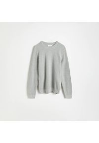 Reserved - Sweter o strukturalnym splocie - Jasny szary. Kolor: szary. Wzór: ze splotem #1