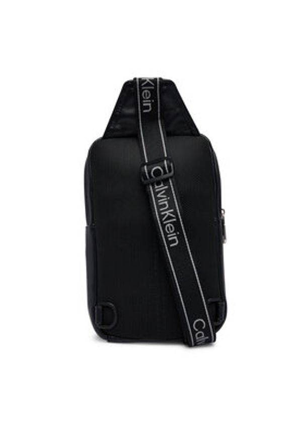 Calvin Klein Saszetka Bold Logo Webbing Sling LV04D3449G Czarny. Kolor: czarny. Materiał: skóra