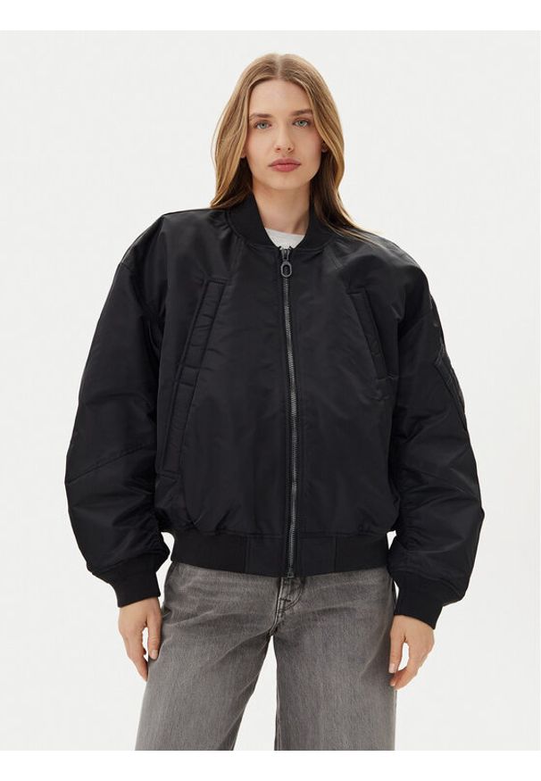G-Star RAW - G-Star Raw Kurtka bomber Macro D25989-C143 Czarny Oversize. Kolor: czarny. Materiał: syntetyk