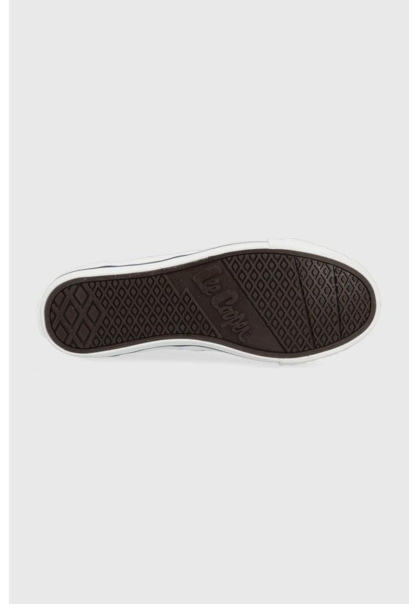 Lee Cooper tenisówki damskie kolor biały. Nosek buta: okrągły. Zapięcie: sznurówki. Kolor: biały. Materiał: guma