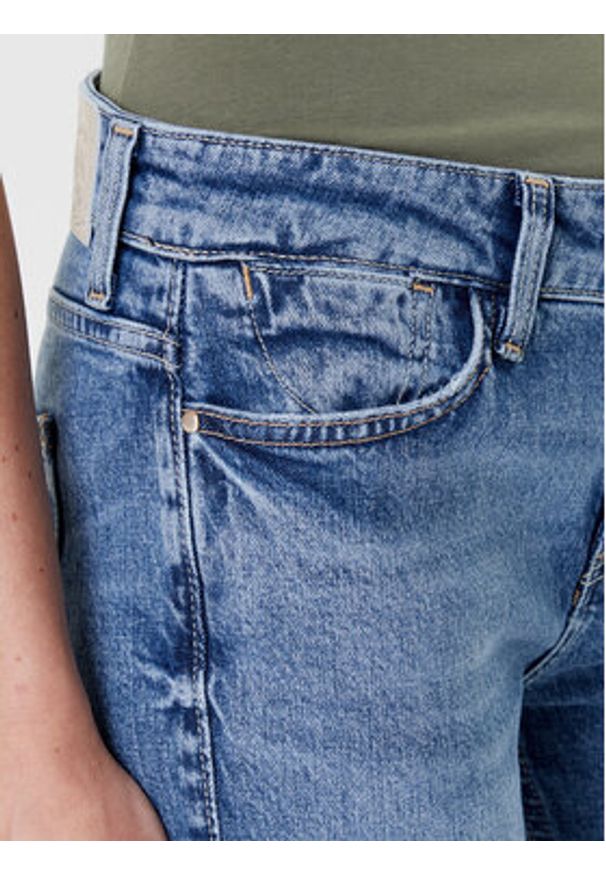 Guess Jeansy W5YA0R D5QP2 Niebieski Regular Fit. Kolor: niebieski